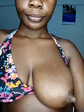 Nubian aszz online show from October 17, 6:43 pm