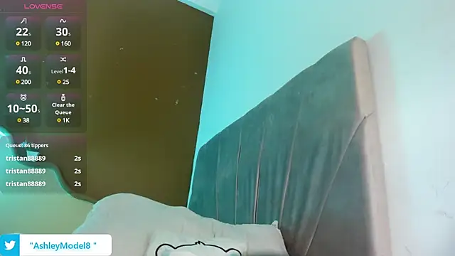  Ashley 33 online show from March 14, 11:11 pm