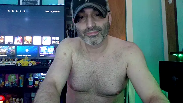 Novabear6996 online show from August 5, 7:00 am