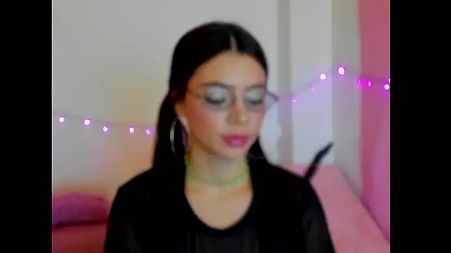 Snapshot of Danna_Myst chatting on October 24, 11:45 pm Danna Myst online show from October 24, 11:45 pm