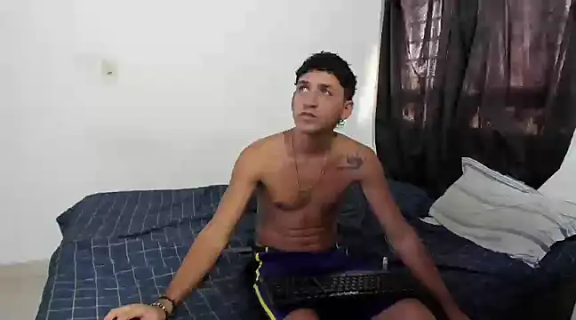 tonypaul13 online show from February 20, 3:52 pm