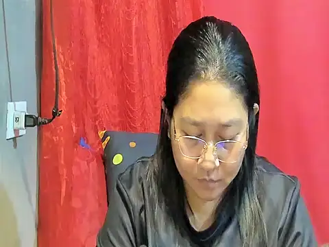 hotchubby88 online show from April 16, 11:44 am