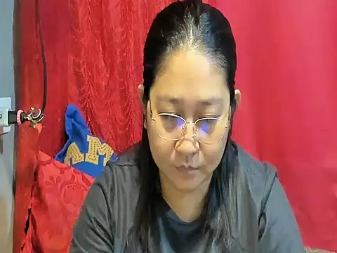 hotchubby88 online show from May 4, 12:06 am