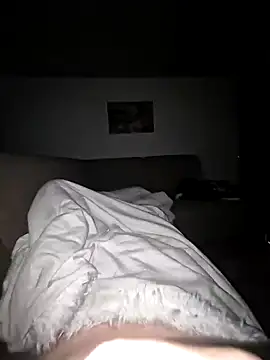 DerechteJunge online show from March 8, 8:23 pm