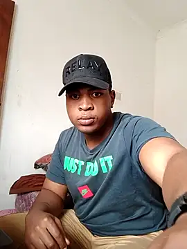 bosszonke123 online show from May 1, 9:47 am