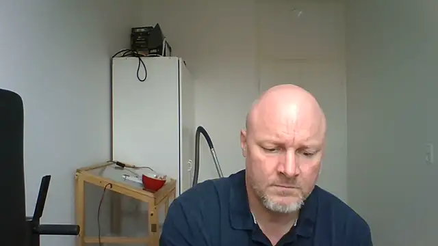 Snapshot of Lucifer29cm chatting on September 11, 9:42 am Lucifer29cm online show from September 11, 9:42 am