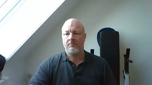 Snapshot of Lucifer29cm chatting on October 20, 7:20 am Lucifer29cm online show from October 20, 7:20 am