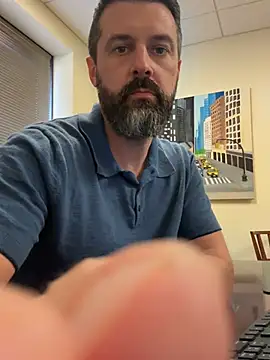 Snapshot of plaintreebull chatting on July 7, 7:29 pm plaintreebull online show from July 7, 7:29 pm