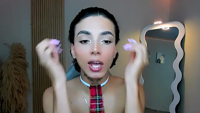 Snapshot of nilam_valker chatting on July 18, 8:23 pm nilam valker online show from July 18, 8:23 pm