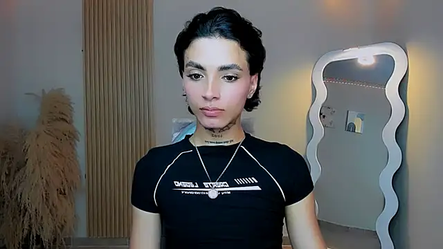 Snapshot of nilam_valker chatting on July 27, 8:27 pm nilam valker online show from July 27, 8:27 pm