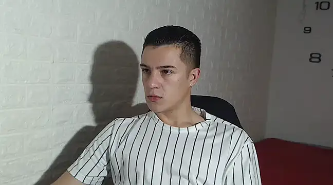 Snapshot of CamiloBeltran_ chatting on March 14, 12:51 pm CamiloBeltran online show from March 14, 12:51 pm