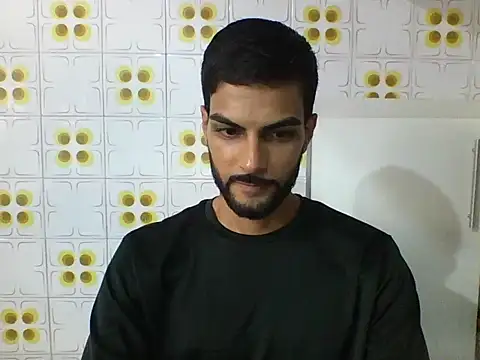 Snapshot of Gabrielteixeira120 chatting on May 7, 7:30 pm Gabrielteixeira120 online show from May 7, 7:30 pm