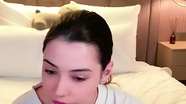 Alice Deleon online show from November 26, 10:49 am