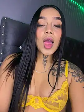 Emily sharlot online show from June 17, 1:19 am
