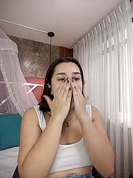 Snapshot of EmmaSulivan chatting on September 26, 12:53 pm EmmaSulivan online show from September 26, 12:53 pm