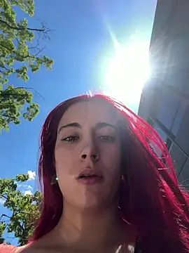 sexymelli18 online show from July 12, 11:12 am