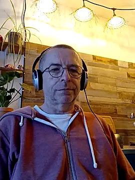 Xavspank2 online show from March 9, 10:41 am