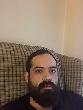 guccititi online show from December 1, 8:03 pm