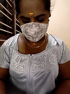 Snapshot of deepikasree chatting on February 18, 1:55 pm deepikasree online show from February 18, 1:55 pm