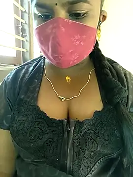 Snapshot of deepikasree chatting on February 21, 4:40 am deepikasree online show from February 21, 4:40 am