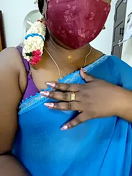 Snapshot of deepikasree chatting on March 2, 2:32 pm deepikasree online show from March 2, 2:32 pm