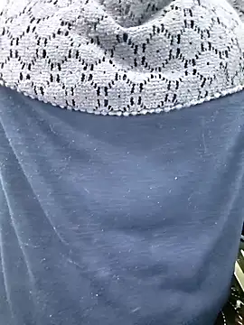 Snapshot of deepikasree chatting on October 18, 1:30 am deepikasree online show from October 18, 1:30 am