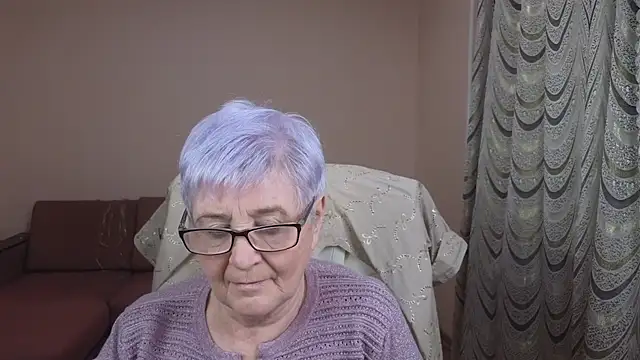 Sandra Snowflake online show from March 12, 8:51 am