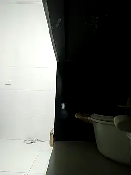 Pikademel18u online show from March 5, 12:27 am