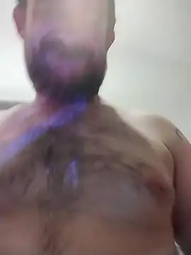 Snapshot of Dom66689 chatting on December 3, 1:57 am Dom66689 online show from December 3, 1:57 am