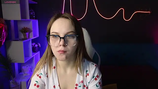 Dyna bae online show from February 28, 1:05 am