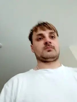 Eusuntnoulgigolo online show from February 21, 8:51 am