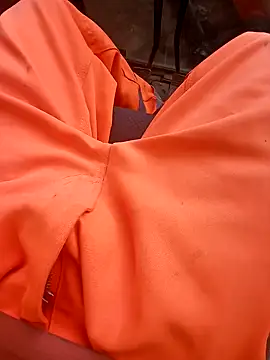 Eusuntnoulgigolo online show from September 11, 7:30 am