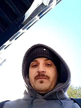 Eusuntnoulgigolo online show from October 26, 8:53 am