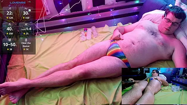 Snapshot of cumfun110 chatting on December 4, 12:42 am cumfun110 online show from December 4, 12:42 am