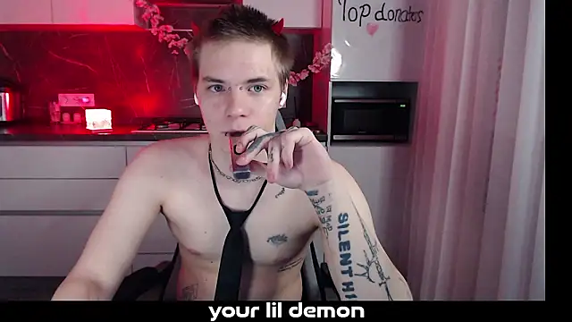 yourlildemon online show from March 12, 6:14 pm