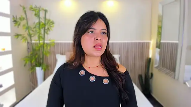 Snapshot of GeorginaReyes chatting on July 6, 10:34 pm GeorginaReyes online show from July 6, 10:34 pm