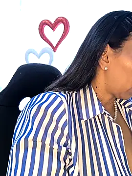 Mrsvictoriaaa online show from February 19, 7:32 pm