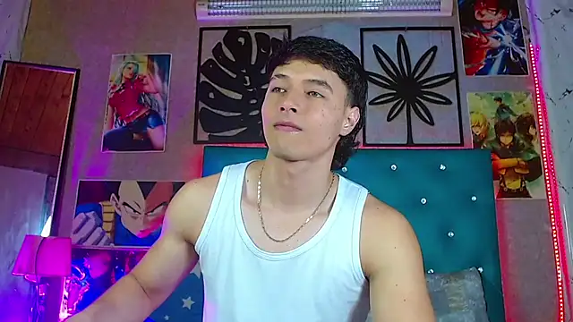Snapshot of LiamAndrewzz chatting on July 31, 3:17 am LiamAndrewzz online show from July 31, 3:17 am