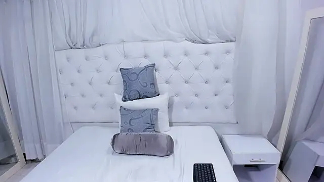 frank jhonsson online show from January 17, 7:17 pm