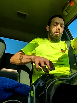 Snapshot of QueenM3 chatting on October 4, 8:51 pm QueenM3 online show from October 4, 8:51 pm