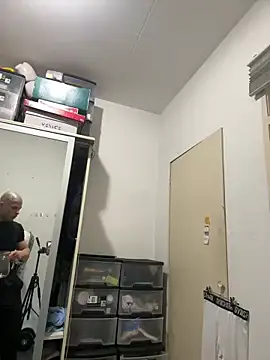 Snapshot of pesyelisa chatting on February 27, 1:38 pm pesyelisa online show from February 27, 1:38 pm