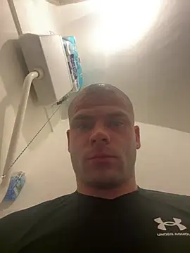 Snapshot of pesyelisa chatting on February 28, 3:04 pm pesyelisa online show from February 28, 3:04 pm