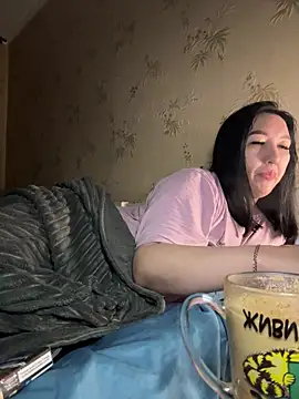 Naughtbaby 2025 online show from December 3, 2:41 am