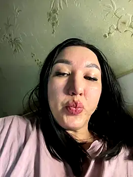 Naughtbaby 2025 online show from December 20, 12:45 pm