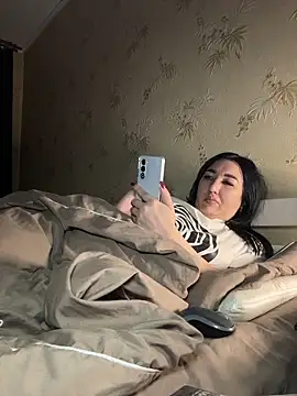 Naughtbaby 2025 online show from February 28, 1:39 am