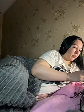 Snapshot of Naughtbaby_2025 chatting on July 13, 2:03 am Naughtbaby 2025 online show from July 13, 2:03 am