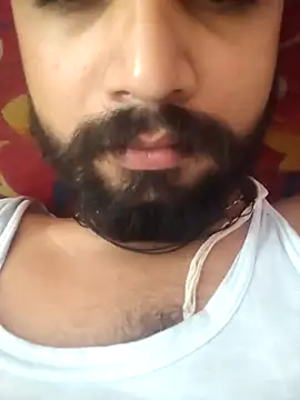Snapshot of yourindianfellow chatting on June 3, 10:40 am yourindianfellow online show from June 3, 10:40 am