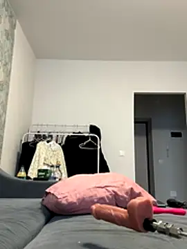 AlishaPrettyBlade online show from December 20, 8:21 am