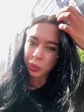 AlishaPrettyBlade online show from August 4, 6:16 am