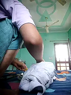 HorNy Bro Sis online show from April 19, 6:02 am